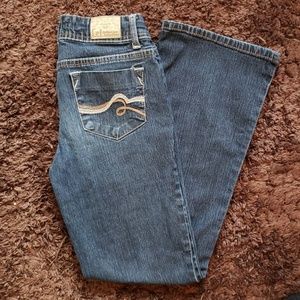 Boot cut jeans
